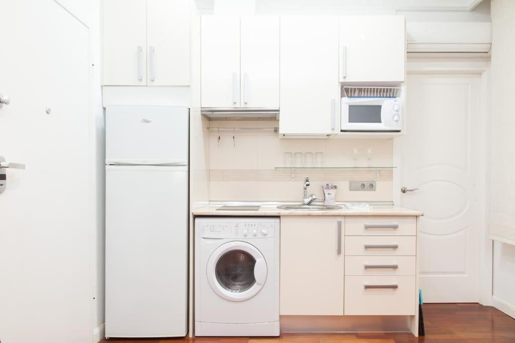 Tranquilo Apartamento En Chueca In2Iz5 Madrid Exterior photo